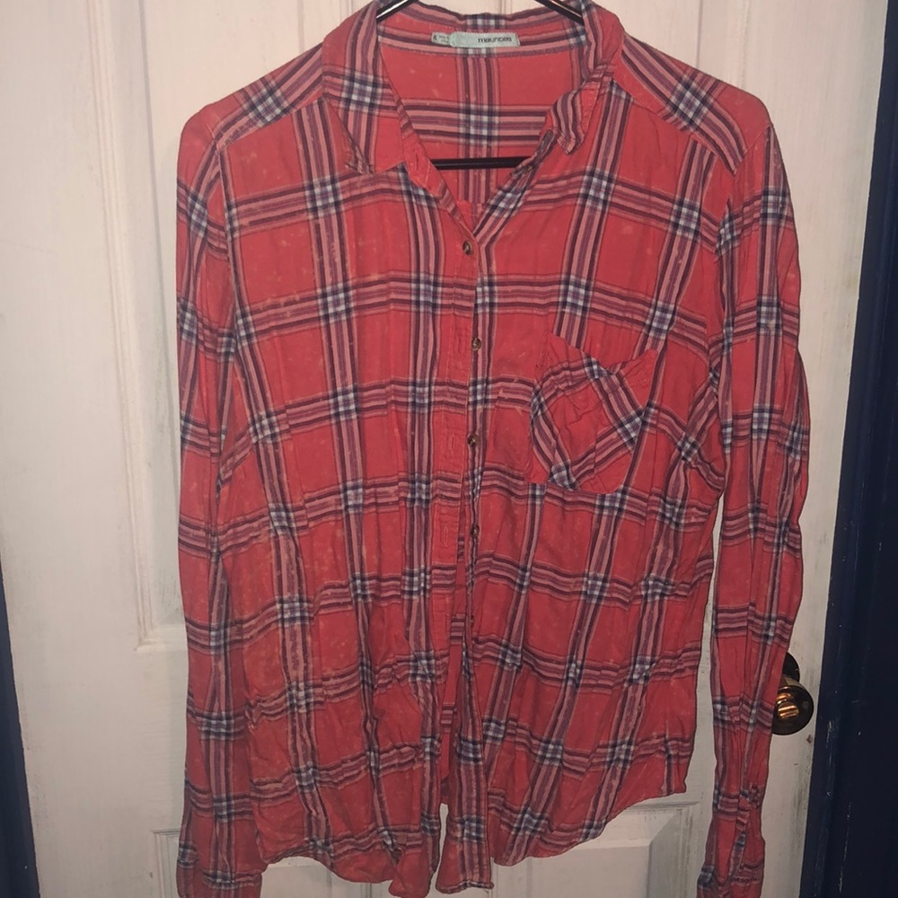 Maurice’s Top, Red with blue and white stripes.